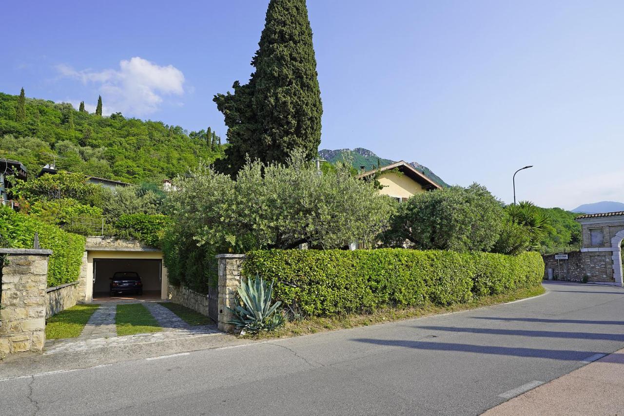 Villa Bouganville Toscolano-Maderno Esterno foto