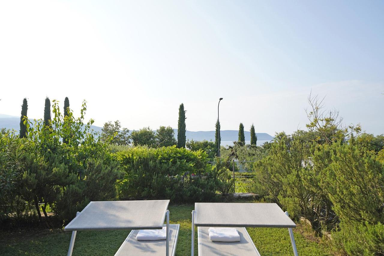 Villa Bouganville Toscolano-Maderno Esterno foto