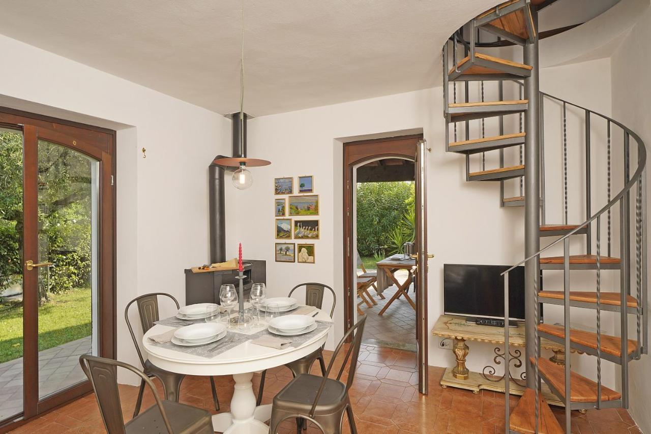 Villa Bouganville Toscolano-Maderno Esterno foto