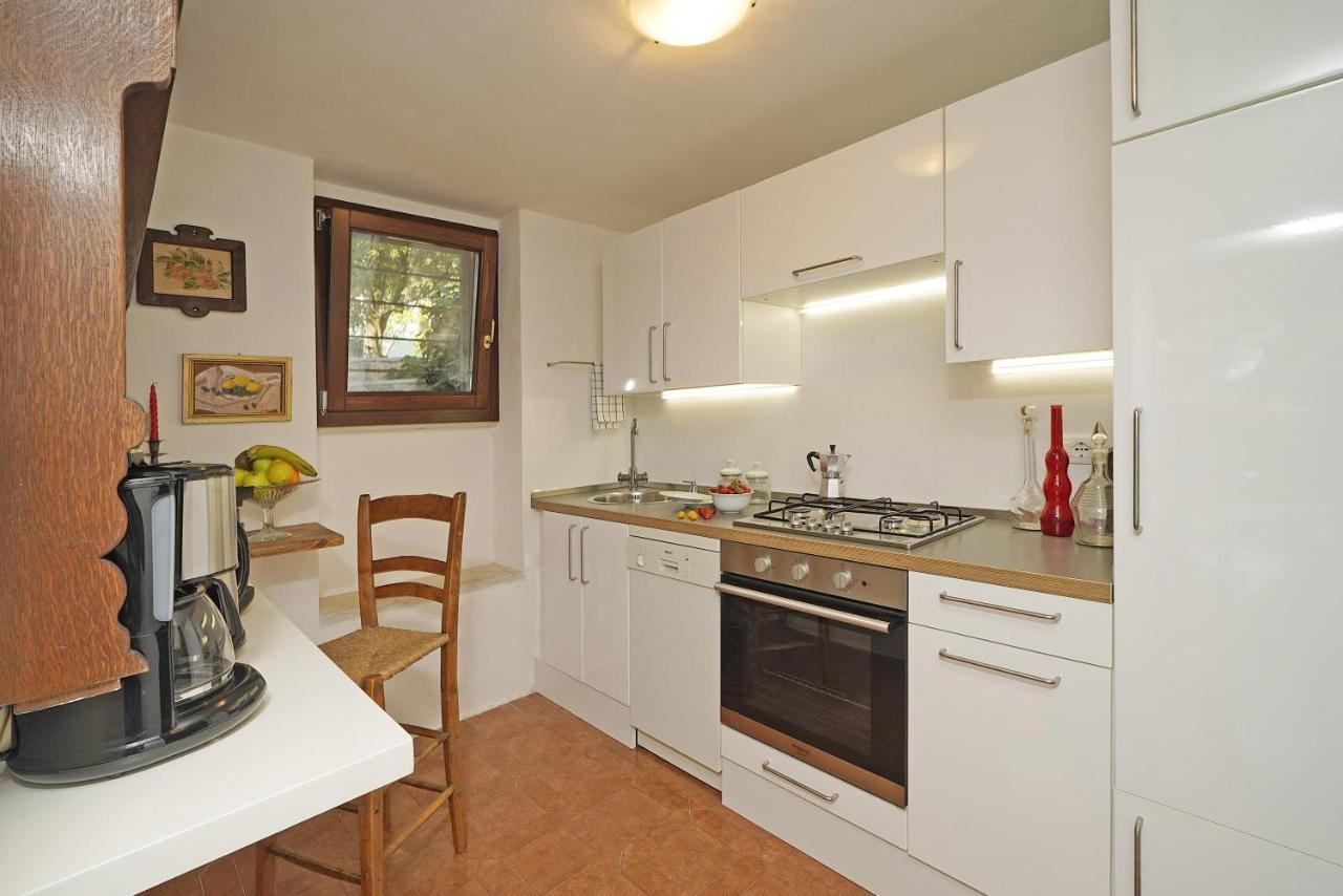 Villa Bouganville Toscolano-Maderno Esterno foto