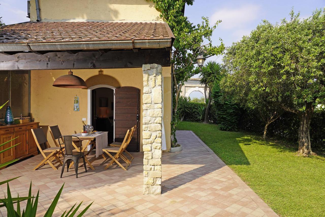 Villa Bouganville Toscolano-Maderno Esterno foto