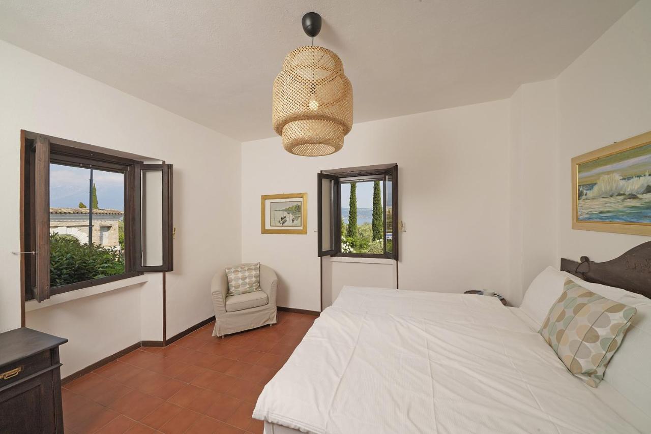 Villa Bouganville Toscolano-Maderno Esterno foto